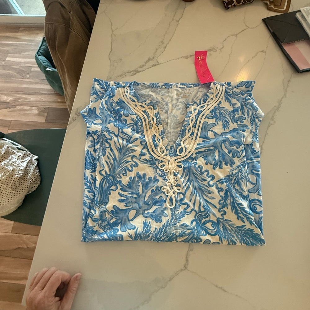 Lilly Pulitzer Blue: White Print Blouse. Look closely some white looks yellowed